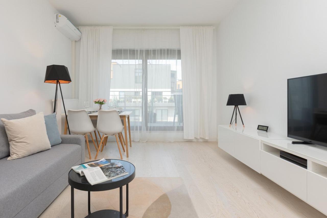 Sarmacka Apartment With Balcony Warsaw Wilanow By Noclegi Renters Dış mekan fotoğraf