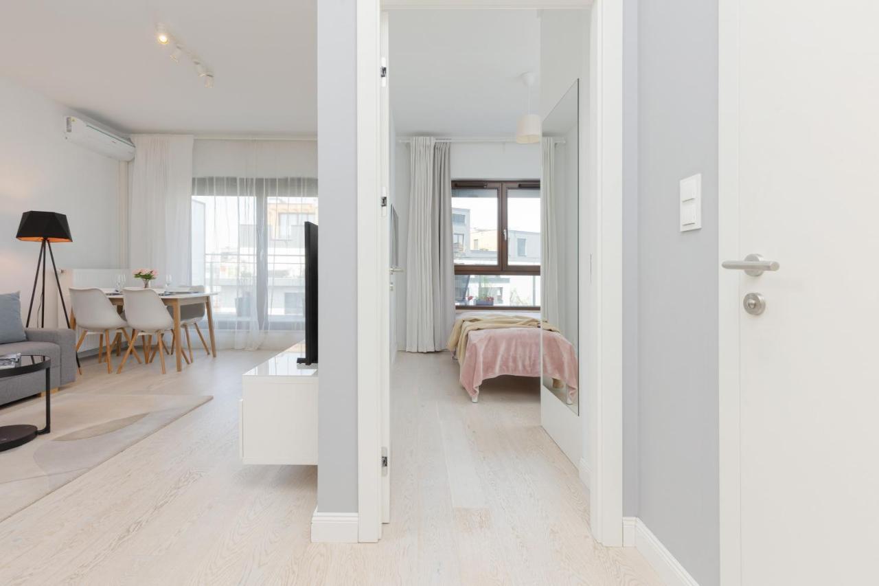Sarmacka Apartment With Balcony Warsaw Wilanow By Noclegi Renters Dış mekan fotoğraf