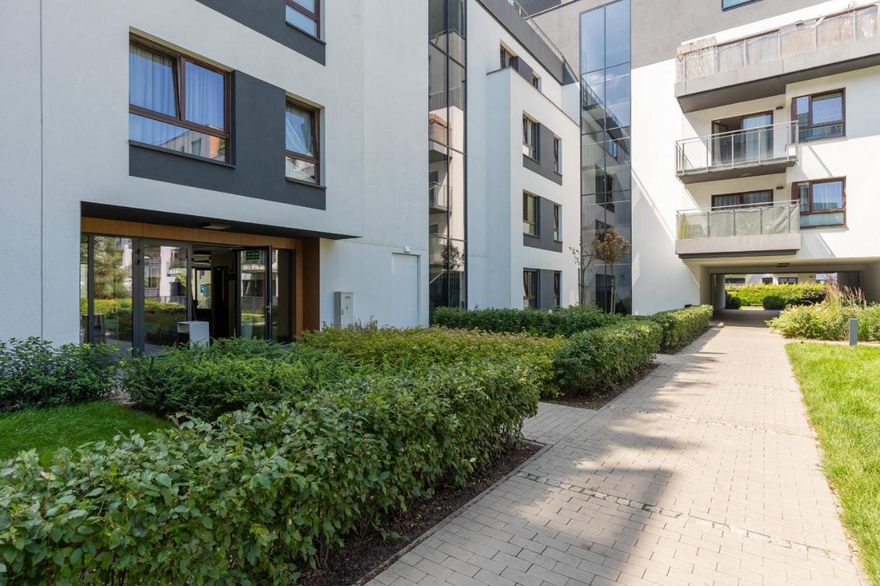 Sarmacka Apartment With Balcony Warsaw Wilanow By Noclegi Renters Dış mekan fotoğraf